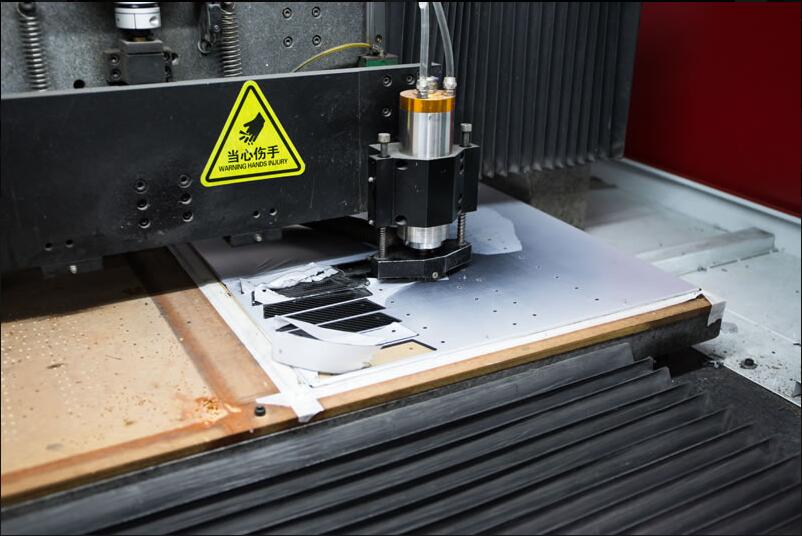 碳纖維材料加工的全面解析：技術、應用與未來展望