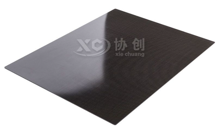 碳纖維板有哪些應(yīng)用？為什么它在工業(yè)領(lǐng)域如此受歡迎？